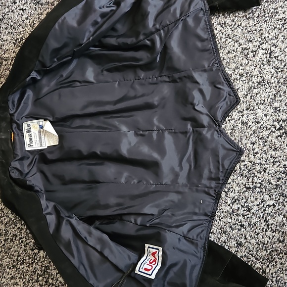 Vintage Pioneer Wear Black Suede Fringe Jacket - Picture 3 of 6